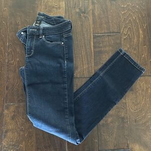 White House Black Market